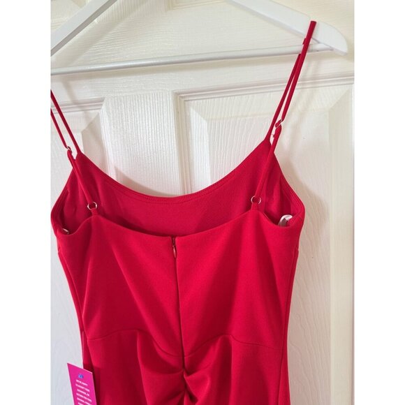 Betsy & Adam Red Spaghetti Strap Christmas Grown Cut-Out Formal Gown Size 6 - Picture 15 of 16